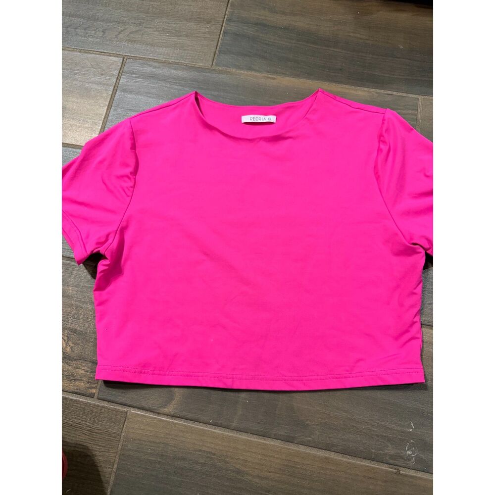 ReoRia Hot Pink Crop Top